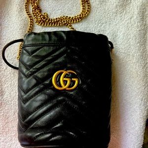 GG Marmont mini bucket bag